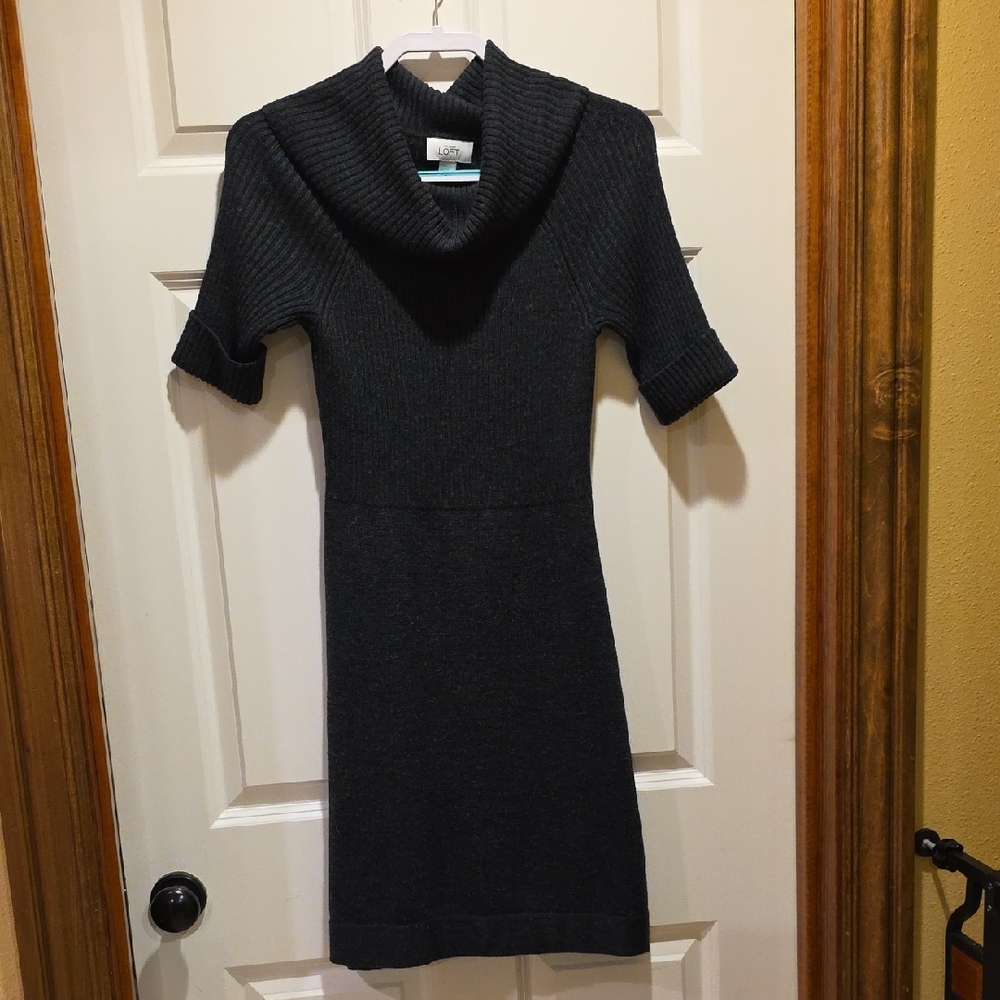 LOFT Charcoal Knit‎ Sweater